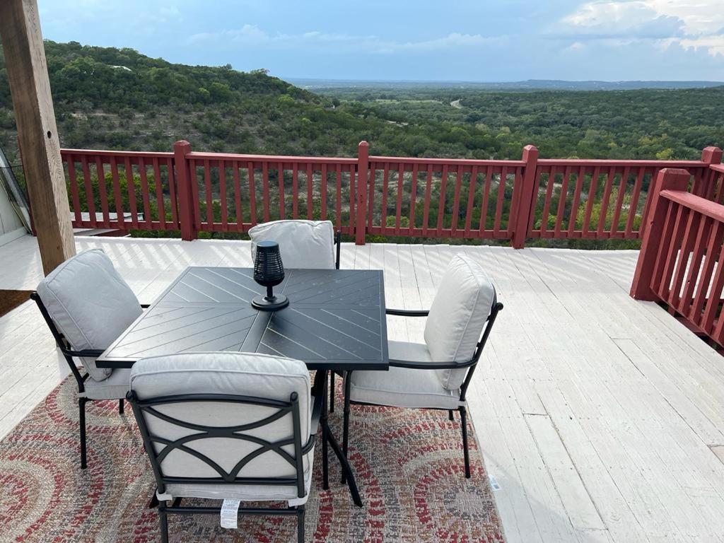 Entire 2Br 2Ba Hilltop View Home Sleeps 7 Pets 4 Acres Jacuzzi Central Ac Kingbeds Free Wifi-Parking Kitchen Washerdryer Starry Terrace Two Sunset Dining Patios Grill Stovetop Oven Fridge Onsitewoodedhiking Wildlife Coveredpatio4Pets & Birds Singing! Марбъл Фолс Екстериор снимка